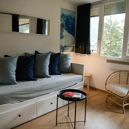 Cosy - Aiguille Du Midi Chamonix